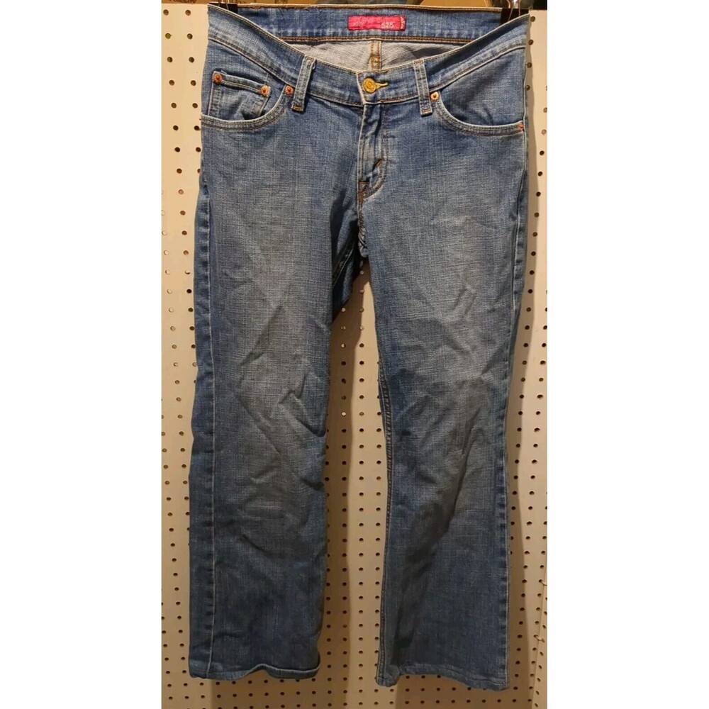 Levi Strauss 528 Curvy Boot Cut Size 7 Short Denim Jeans Juniors Medium Wash